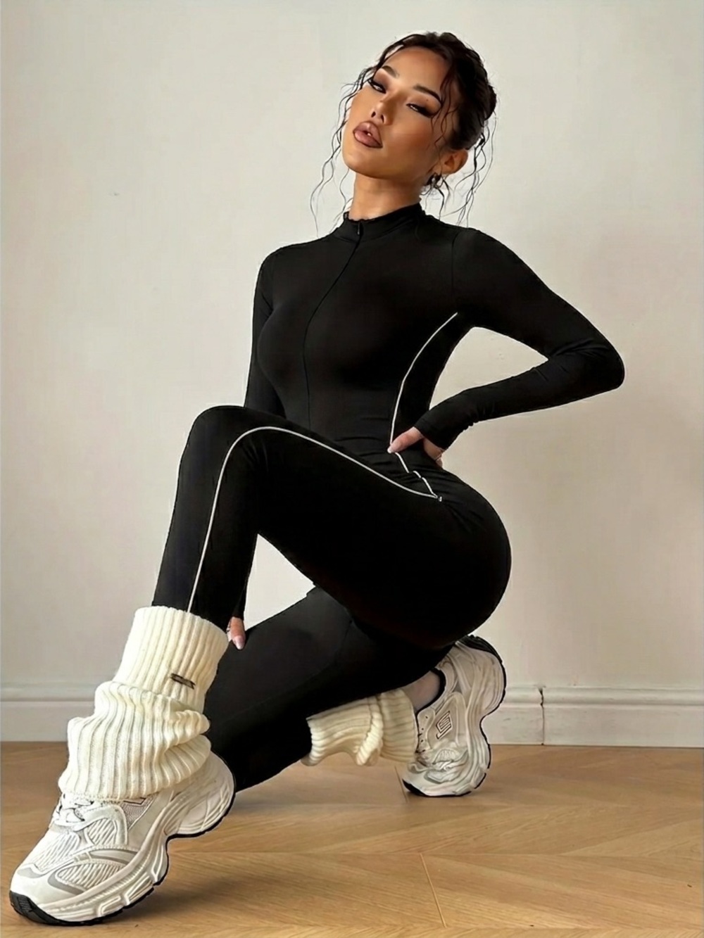 PrettyLittleThing Black Long Sleeve Zip Jumpsuit with White Contrast Piping